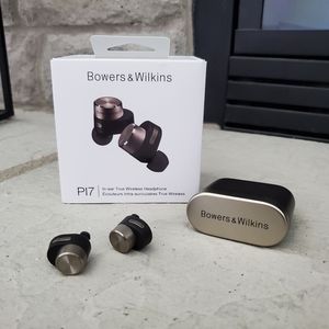 Bowers & Wilkins PI7 Wireless Headphones
